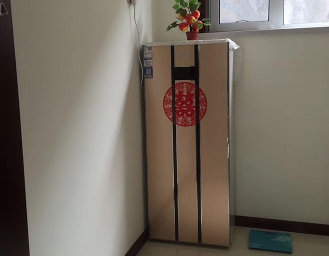1478 PP电子空气能热水器